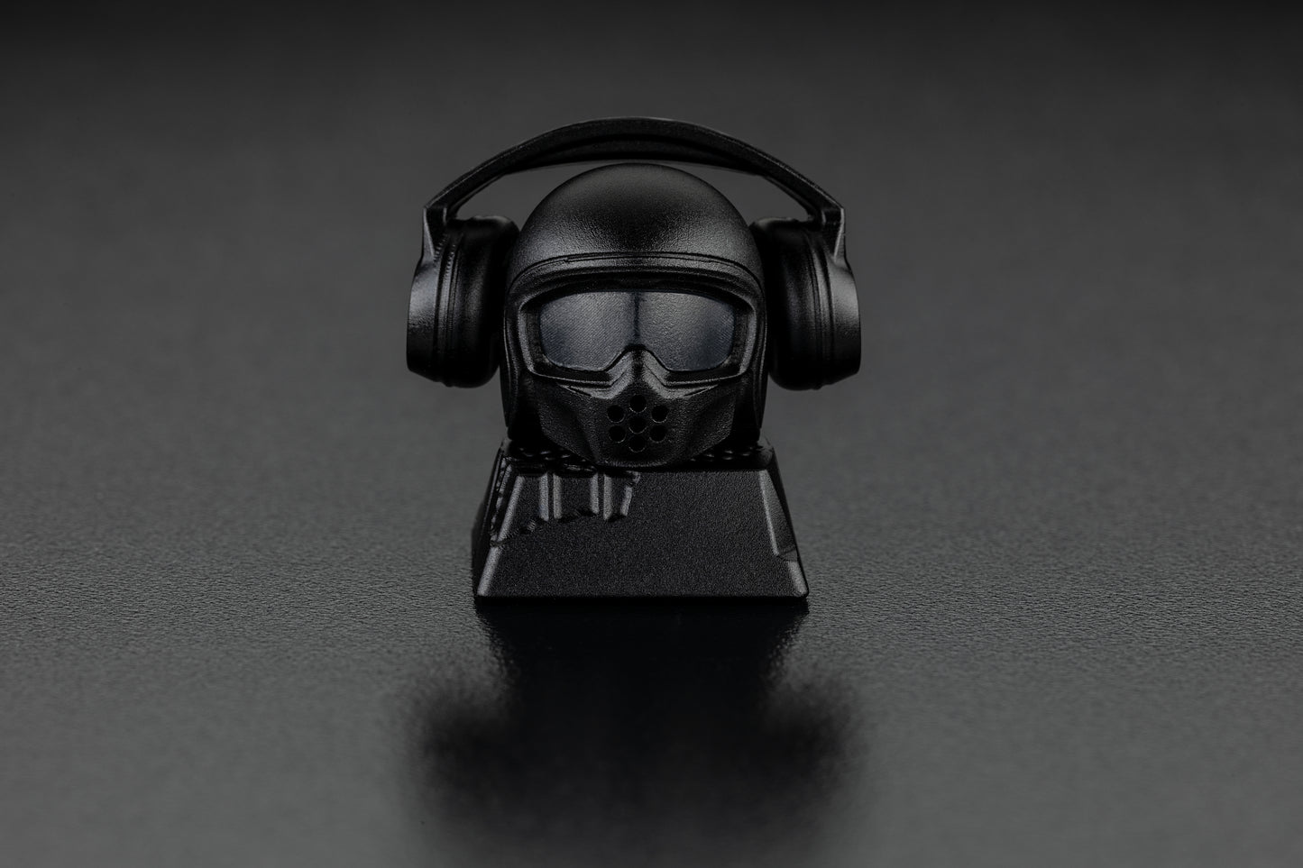 ZOMO X KINGSTON X HyperX Motorcycle Rider Keycap