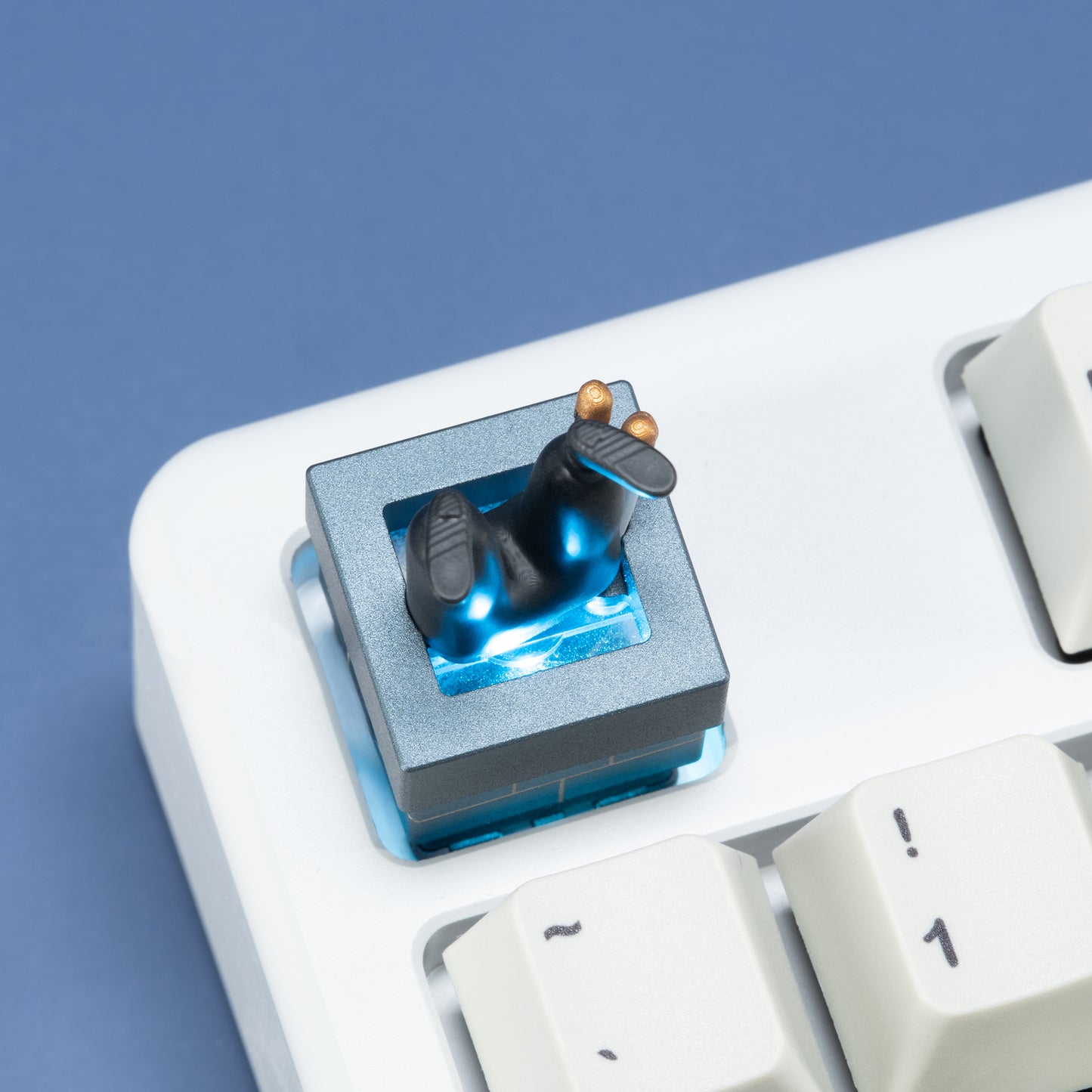 One Piece Zoro "Lost Swordsman" Aluminum Alloy Keycap