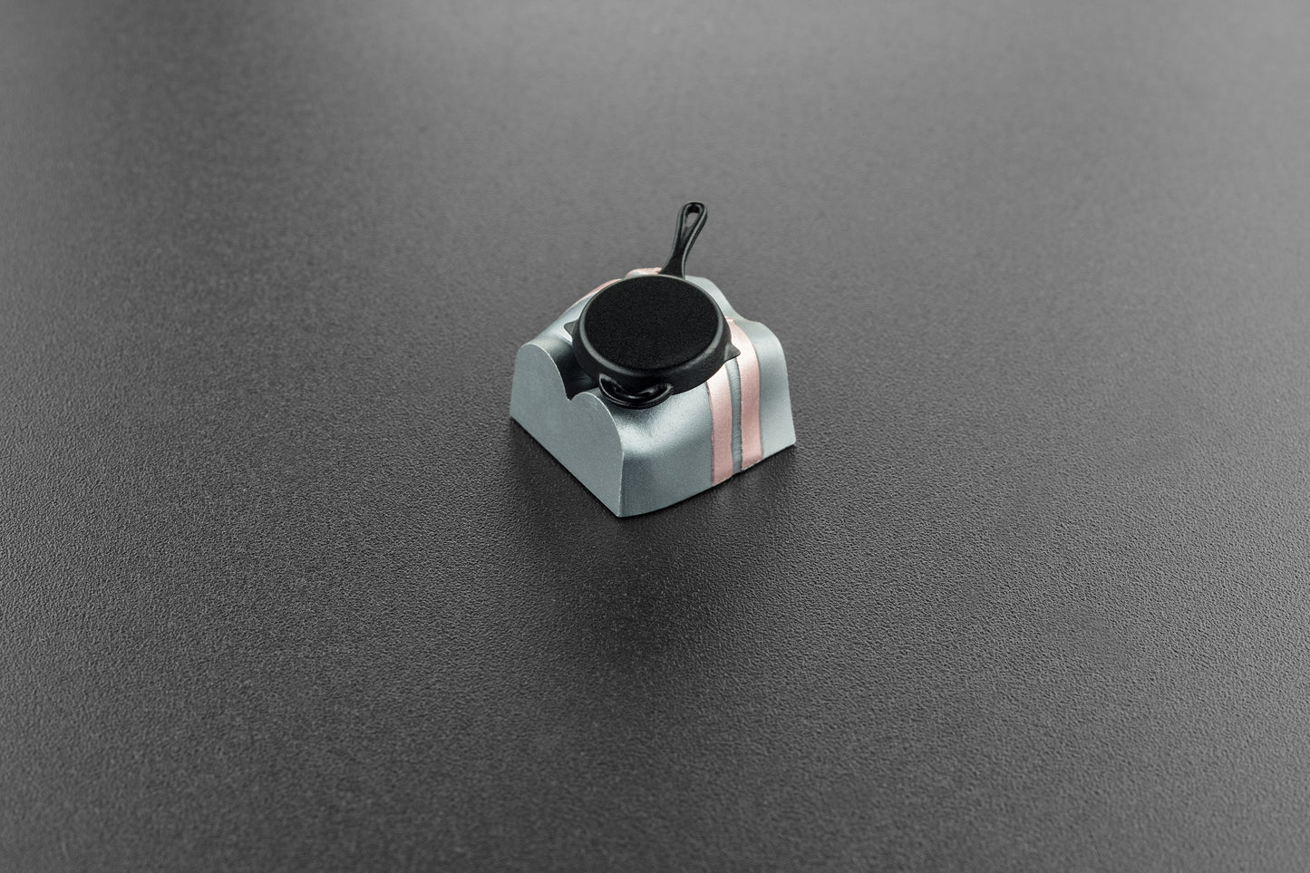 BUTT PAN ALUMINUM ARTISAN KEYCAP